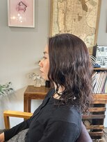 マロウズ(Marrows)&nbsp;ヨーロピアンのくせ毛イメージのパーマスタイル