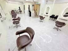 Lee天王寺-ブリーチ ブリーチなしダブルカラー 髪質改善-【8月1日NEW OPEN(予定)】の雰囲気(トレンドを取り入れた、一人ひとりのなりたいを叶える上質サロン)