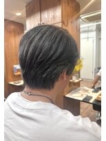 エクリボンヌ(equri bonne)&nbsp;毛流れセンターパート