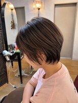 スチャステニィーバイルミ 日ノ出町店(Stastny by Lumi)&nbsp;大人美人ひし形ショートボブ