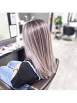 サロンアンドスパ ピュア 坂戸店(salon＆spaPURE)&nbsp;ペールピンクシルバーのシャドールーツバレイヤージュ