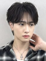 ハイプ(HYPE)&nbsp;ナチュラルマッシュ/韓国マッシュ/ニュアンスパーマ/メンズ/眉毛