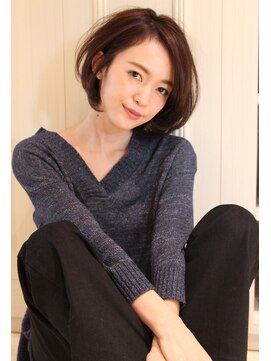 レウナ 外苑前(Reuna) 大人女子・30代・40代に人気スタイル