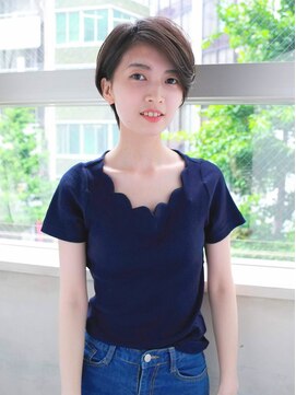 ルティア(Lutia) センターパート 似合わせカット★★