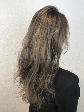 アヴァンス 北花田店(AVANCE) 愛されミルクティーグレージュ×ラフウェーブ