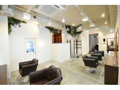 パプス ド コワフュール 宝塚南口(Pap's de coiffeur)の写真