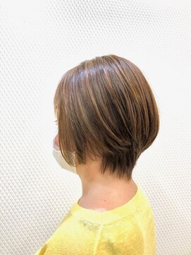 クオリス 上福岡店(QUALIS) 前下がり/ショート/ショートボブ/グラボブ/小顔/40代50代/ひし形