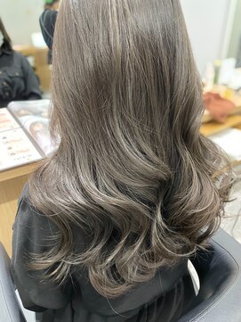 アヴァンス 京橋店(AVANCE) ブリーチなしグレージュ