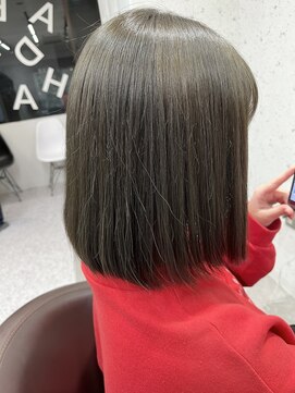 アデプト 北千住店(adept) 【adept北千住 エリスタイル】重ためボブ×グレージュ