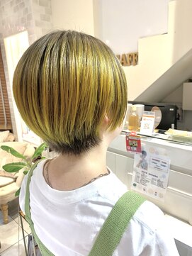 ネオリーブカフ 鶴ヶ峰店(Neolive caff) ケアブリーチ グラデーションカラー レモンイエロー