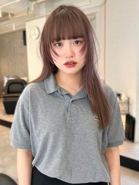 シティ(sity.) 顔周りカット　ベージュカラー　レイヤーカット　艶感　ロング