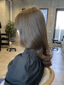 イミ(imi) レイヤーカット/カーキグレージュ/オリーブグレージュ/髪質改善