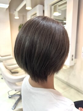 ギヴ 玉造店(Give) 大人女性ショート×アッシュグレー