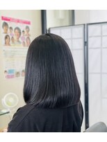 アヴソリューク(Absoluk)&nbsp;前髪なしミディアムボブ