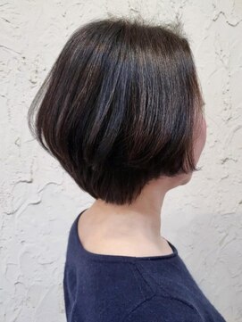 フロール(Flor) 【Flor_戸塚】*大人女子ショート＋ダークブラウン*