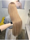 柔らかいホワイトミルクティーカラー♪♪