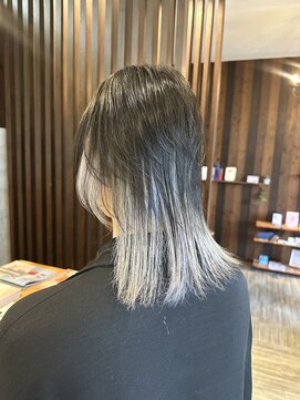 ブランシェ 小牧店(BRANCHE) ウルフ×インナーシルバーカラー〔西尾〕