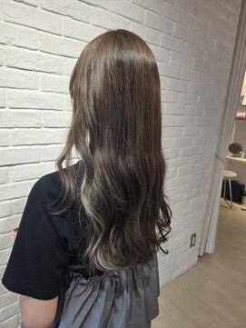 ヘア スパ ビューティー エールフォルム(HAIR SPA BEAUTY YELLFORME) ロングレイヤー×アッシュブラウン