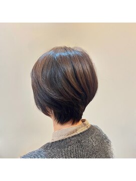 ピースアンドクワイエット(PEACE AND QUIET) ショートボブ