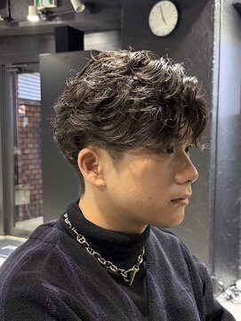 アウル 心斎橋(owl) フェザーパーマ&フェザーショート&刈り上げ&センターパート&黒髪