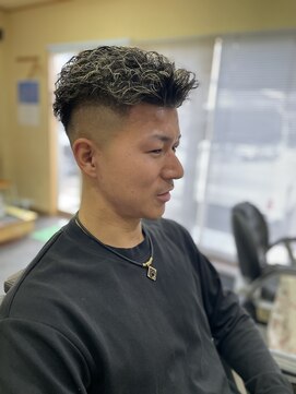 バーバーサトウ(BARBER SATO) 極道パーマ