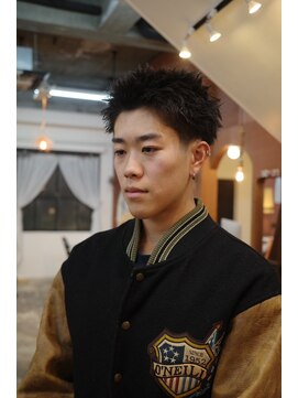 エディ(Edy) メンズスパイキーショート刈り上げスキンフェード眉毛カット岡山