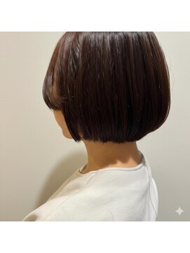 カプロメゾンギンザ 銀座店(Capullo maisonGINZA) 首元すっきり!コンパクトミニボブ