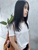 ヒースプール(Heathpool)&nbsp;自然な質感の縮毛矯正とレイヤーカット