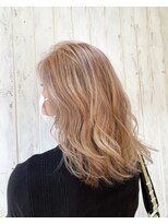 ループ(LOOP)&nbsp;ハイトーンのブロンドベージュ