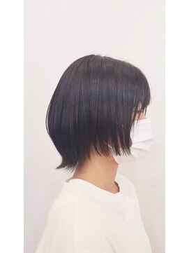 ヘアーアンドネイル ルシア(Hair&Nail Lucia) 外はねミディアムボブ