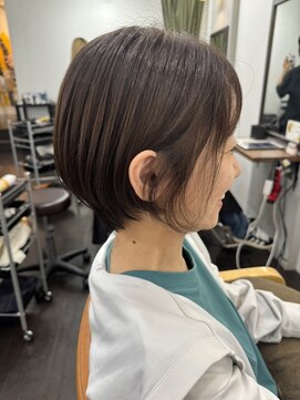 ネウィベルシア 名駅(newi belsia) 丸み大人ショートボブ