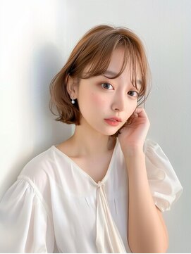 クラン 岡本(Chlan) 小顔バング×くびれミニボブ