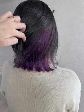 紫インナーカラー/切りっぱなし/暗髪/お洒落カラー/ラベンダー