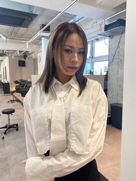 シティ(sity.) 天神 ハイトーンカラー ブリーチカラー レイヤーカット