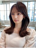 30代大人かわいい外ハネセミロング × ミルクティーベージュ