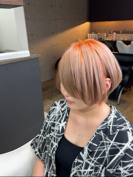 ヴァイラル(VIRAL) ルーツカラー