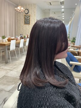 ヒアカアヴェダ 天神VIORO (Heaka AVEDA) 秋冬人気の艶髪ピンクブラウン×小顔レイヤー