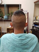 ヘアーサロンアキノ モヒカンヘアー