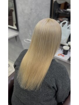 グラッジ 池袋(GLADGE) ホワイトブロンド×ブリーチカラー
