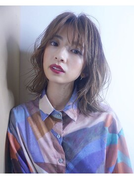 エアー 久留米(AIR) 小顔に見えるレイヤーミディアム20代30代40代50代似合わせます