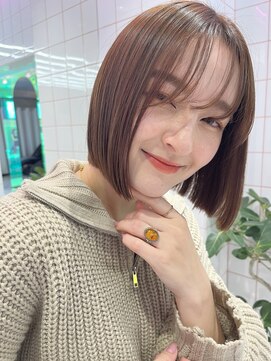 ロンドルーチェ 心斎橋(Lond luce) ダークアッシュ/ミディアムレイヤーカット［髪質改善/縮毛矯正］