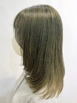 ヘア イノウエ HAIR INOUE ロングウルフレイヤー/韓国風ハイトーンカラー