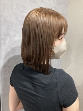 グラッジ 池袋(GLADGE) ミルクティーカラー　ブリーチ　ケアブリーチ　ダブルカラー