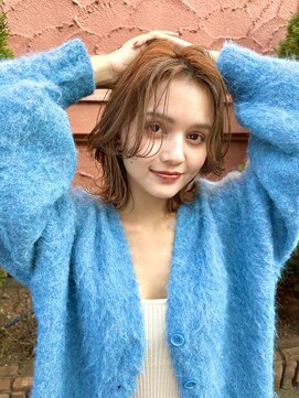 リベルタ(liberta) アッシュベージュ×くびれボブ［liberta/ゆう