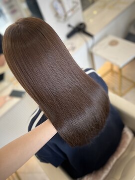 シャルム バイ アローズ 久留米店(CHARM BY AROSE) ツヤ髪マロンベージュ艶カラーストレートロングヘア髪質改善
