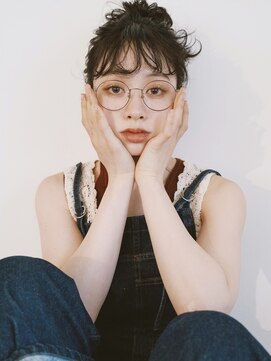 エメ 小山(Aimer) 小山/カール/セミディ/シアーカラー/姫カット