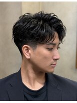 ドルクス 上野店(Dorcus)&nbsp;ワンカールウェーブパーマ　ビジネスヘア　上野理容室