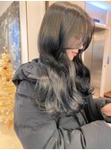 くすみグレージュ×顔まわりレイヤーで抜け感あり上品な艶髪に♪