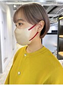 ショートくびれヘア顔周りレイヤーおくれ毛_ba454672