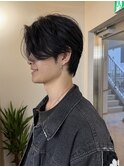 大人男子毛流れセンターパートウルフ20代30代